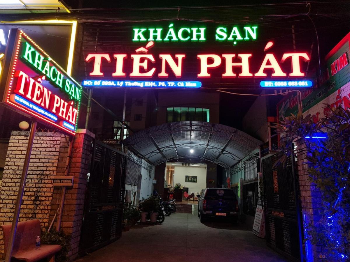 Khach San Tien Phat Cà Mau Exteriör bild
