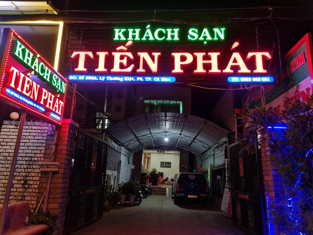 Khach San Tien Phat Cà Mau Exteriör bild