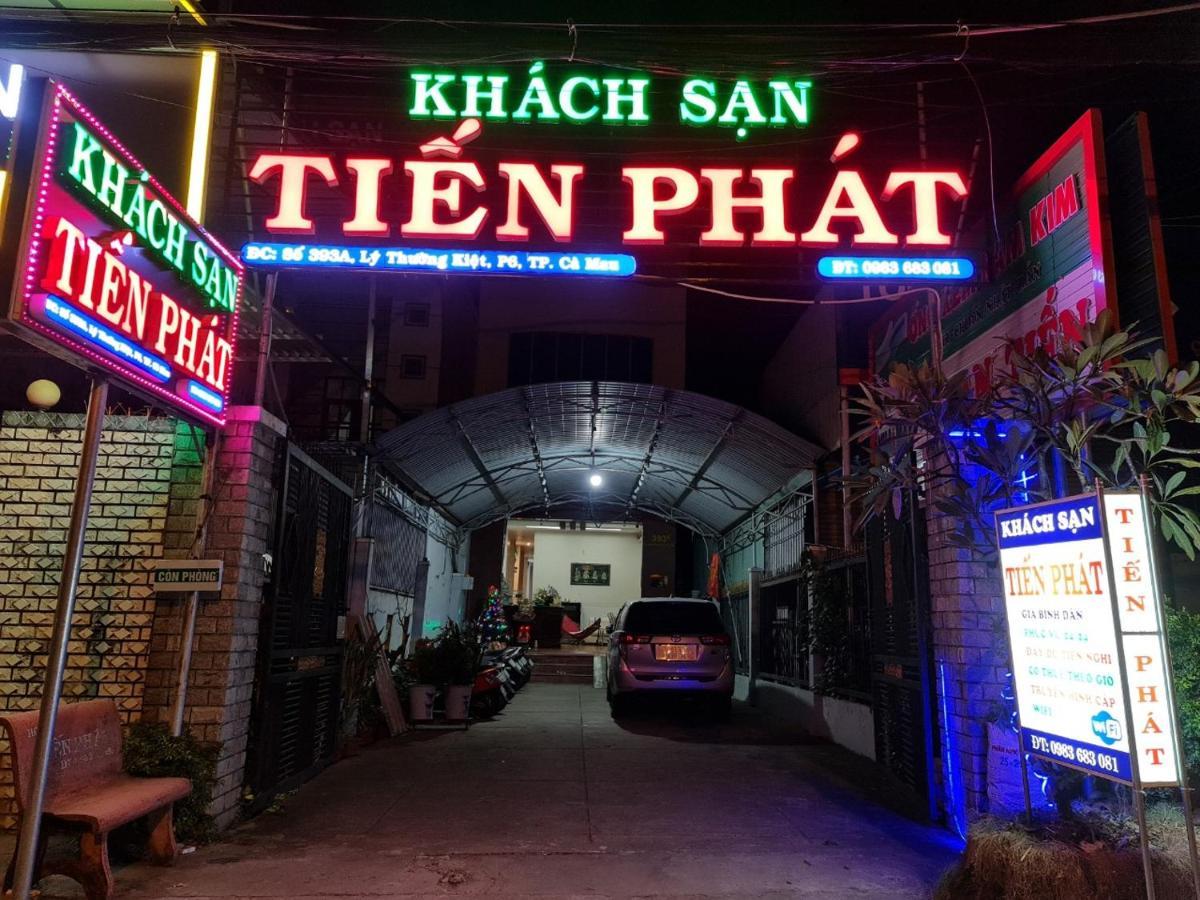 Khach San Tien Phat Cà Mau Exteriör bild