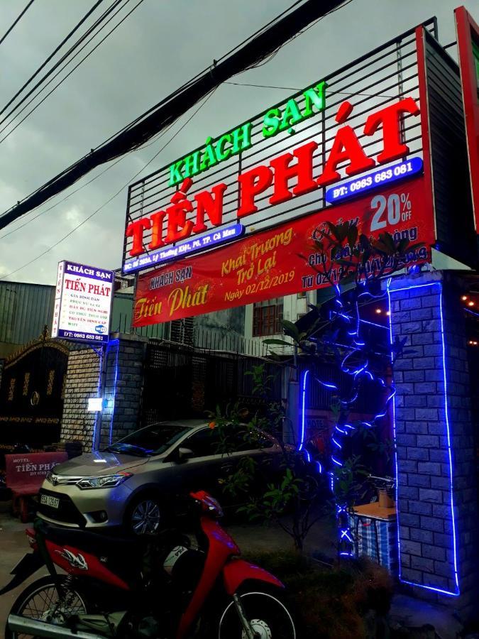 Khach San Tien Phat Cà Mau Exteriör bild